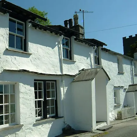 Holiday home The Old White Lion,